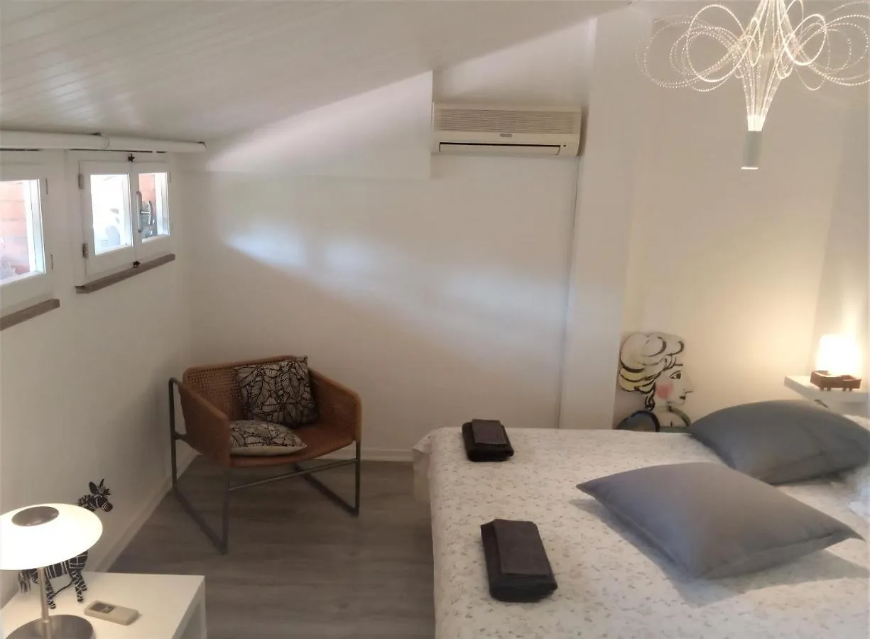 La Mansarda Vicino Alla Stazione Perugia Apartment